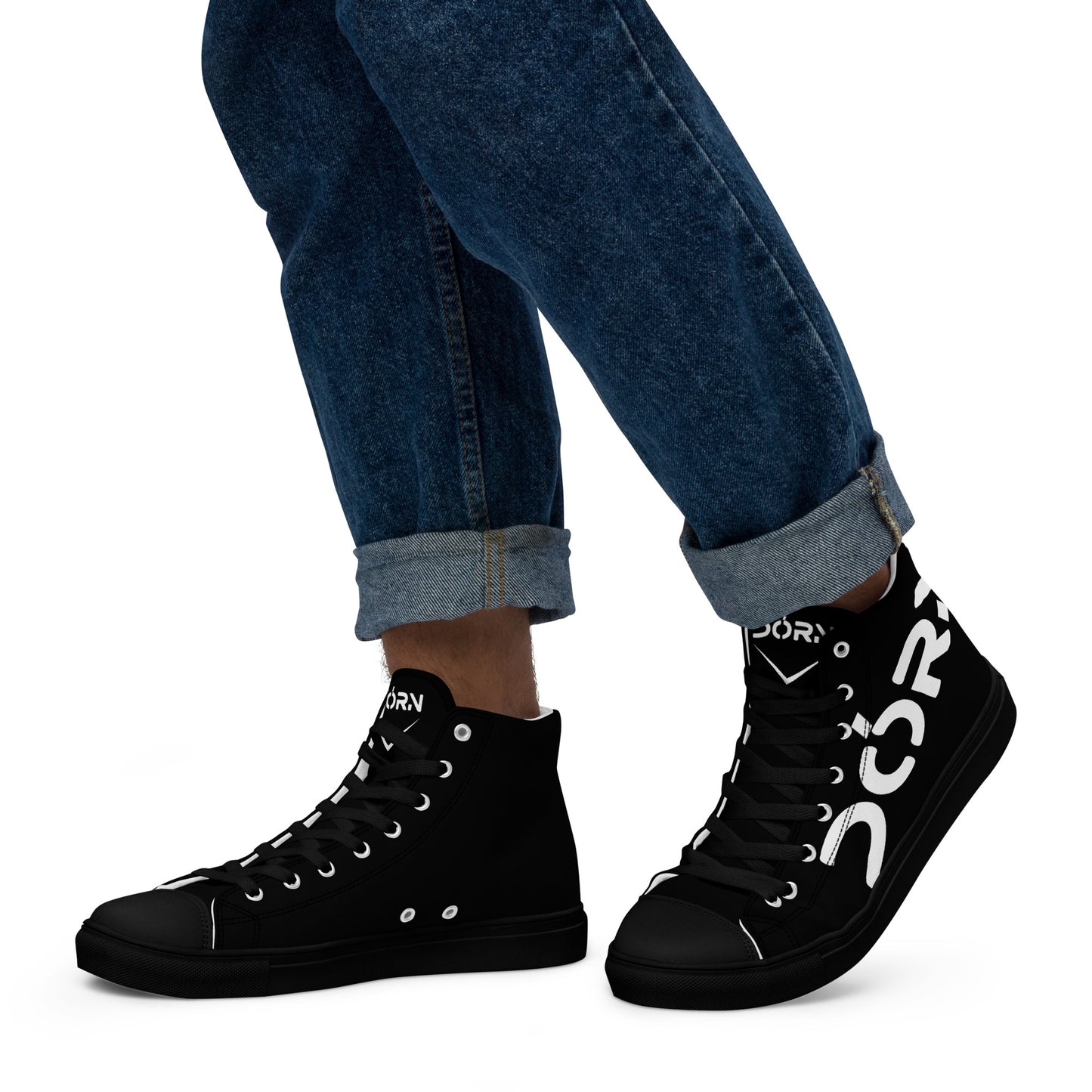 Men’s high top canvas shoes